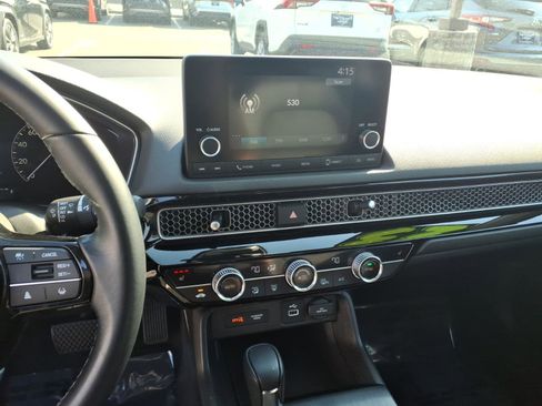 Used 2023 Honda Civic EX-L image 9