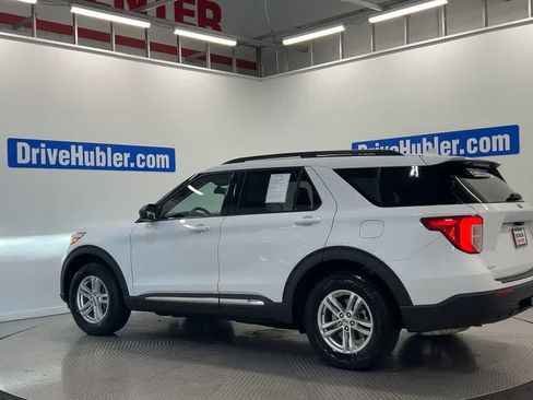 Used 2020 Ford Explorer XLT w/ Comfort Package AWD/4WD image 8