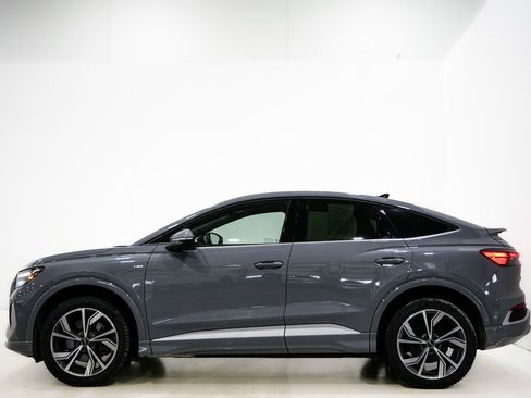 Used 2023 Audi Q4 e-tron Premium image 6