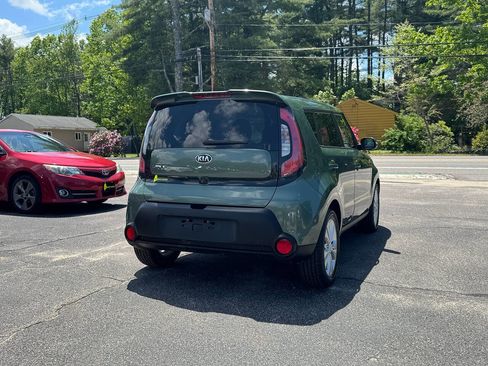 Used 2014 Kia Soul + w/ Audio Package FWD image 5