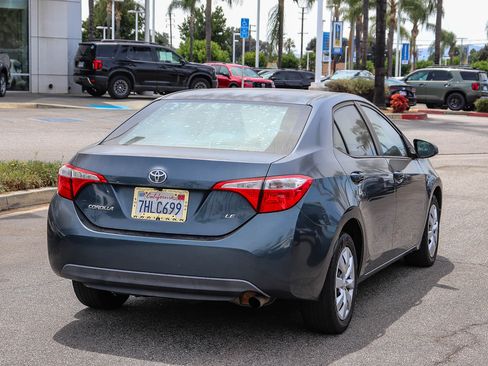 Used 2015 Toyota Corolla LE FWD image 11