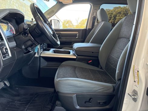 Used 2018 RAM 2500 Big Horn image 10