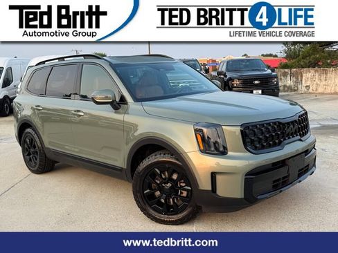 Used 2025 Kia Telluride AWD image 1