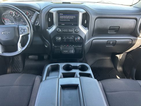 Certified 2020 Chevrolet Silverado 1500 LT Trail Boss AWD/4WD image 15