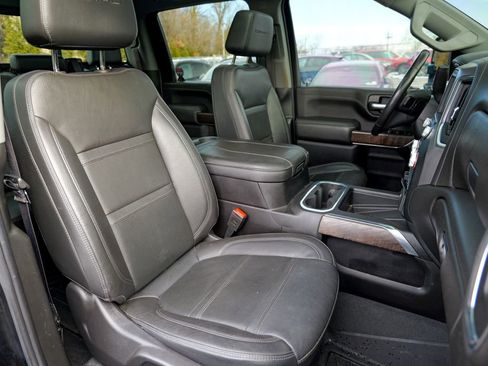 Used 2023 GMC Sierra 2500 Denali w/ Denali Black Diamond Edition image 36