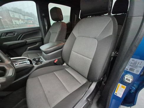 Used 2023 Chevrolet Colorado Trail Boss w/ Advanced Trailering Package image 11