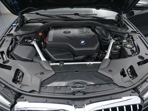 New 2022 BMW 530i xDrive w/ Premium Package image 19