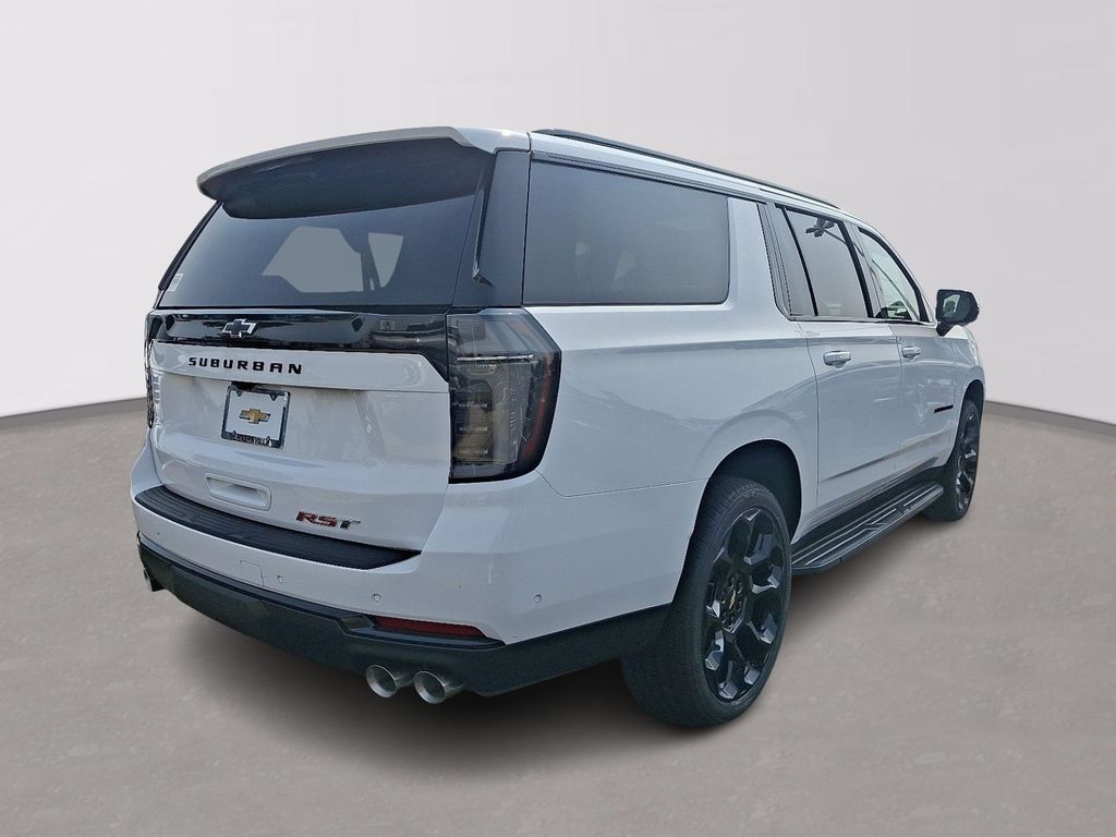 New 2026 Chevrolet Suburban RST w/ RST Capability Package AWD/4WD image 4