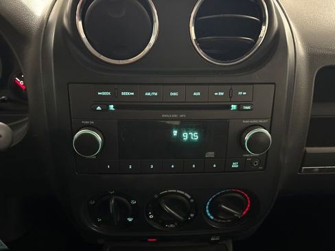 Used 2009 Jeep Patriot Sport image 25