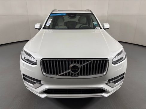 Used 2025 Volvo XC90 B6 Plus w/ Protection Package Premier AWD/4WD image 3