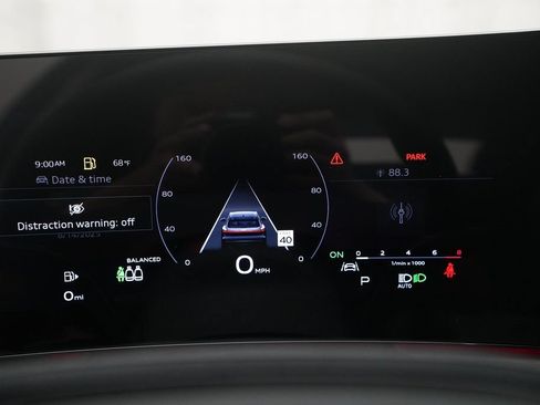 Used 2025 Audi Q5 Premium Plus w/ Premium Plus AWD/4WD image 2
