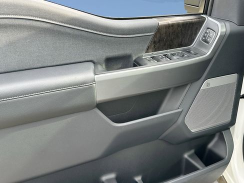 New 2026 Ford F250 4x4 Crew Cab Super Duty image 13
