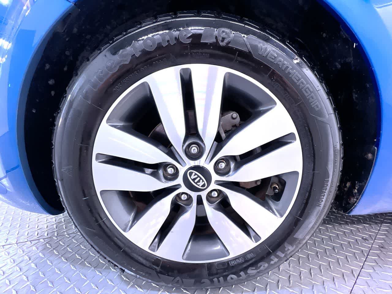 Used 2013 Kia Forte Koup EX FWD image 10