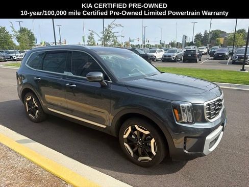Certified 2024 Kia Telluride S w/ S Sunroof Package FWD image 16