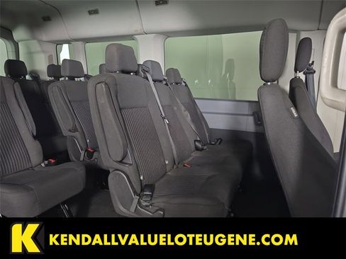 Used 2016 Ford Transit 350 XLT image 18