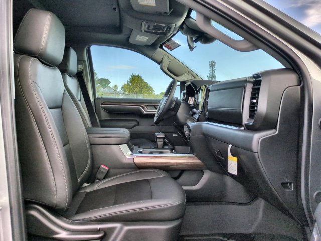 New 2026 Chevrolet Silverado 1500 RST w/ RST All Star Premium Package AWD/4WD image 33