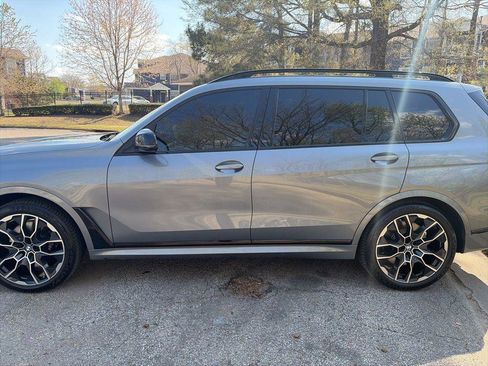 Used 2026 BMW X7 M60i AWD/4WD image 2
