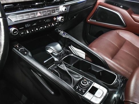 Used 2024 Kia Telluride SX image 43