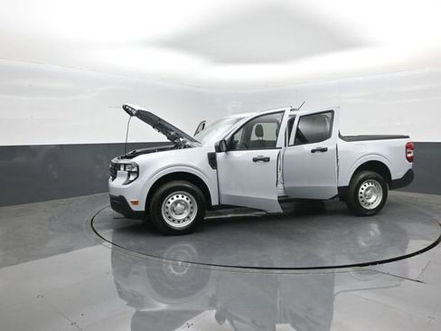 New 2026 Ford Maverick XL FWD image 40