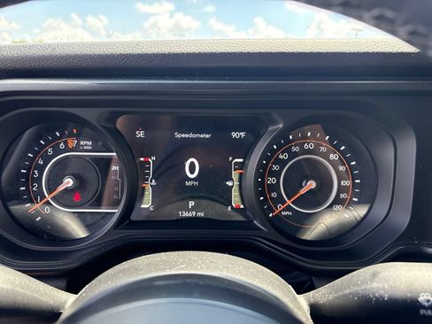 Used 2026 Jeep Gladiator Sport AWD/4WD image 27