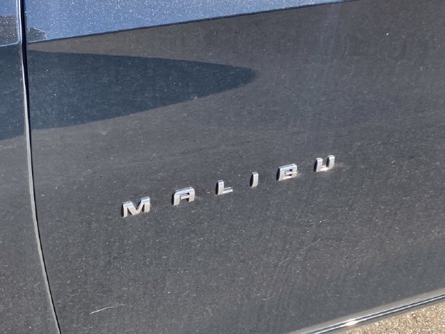 Used 2023 Chevrolet Malibu LT FWD image 32