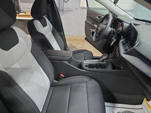 New 2026 Chevrolet Trax LS FWD image 11