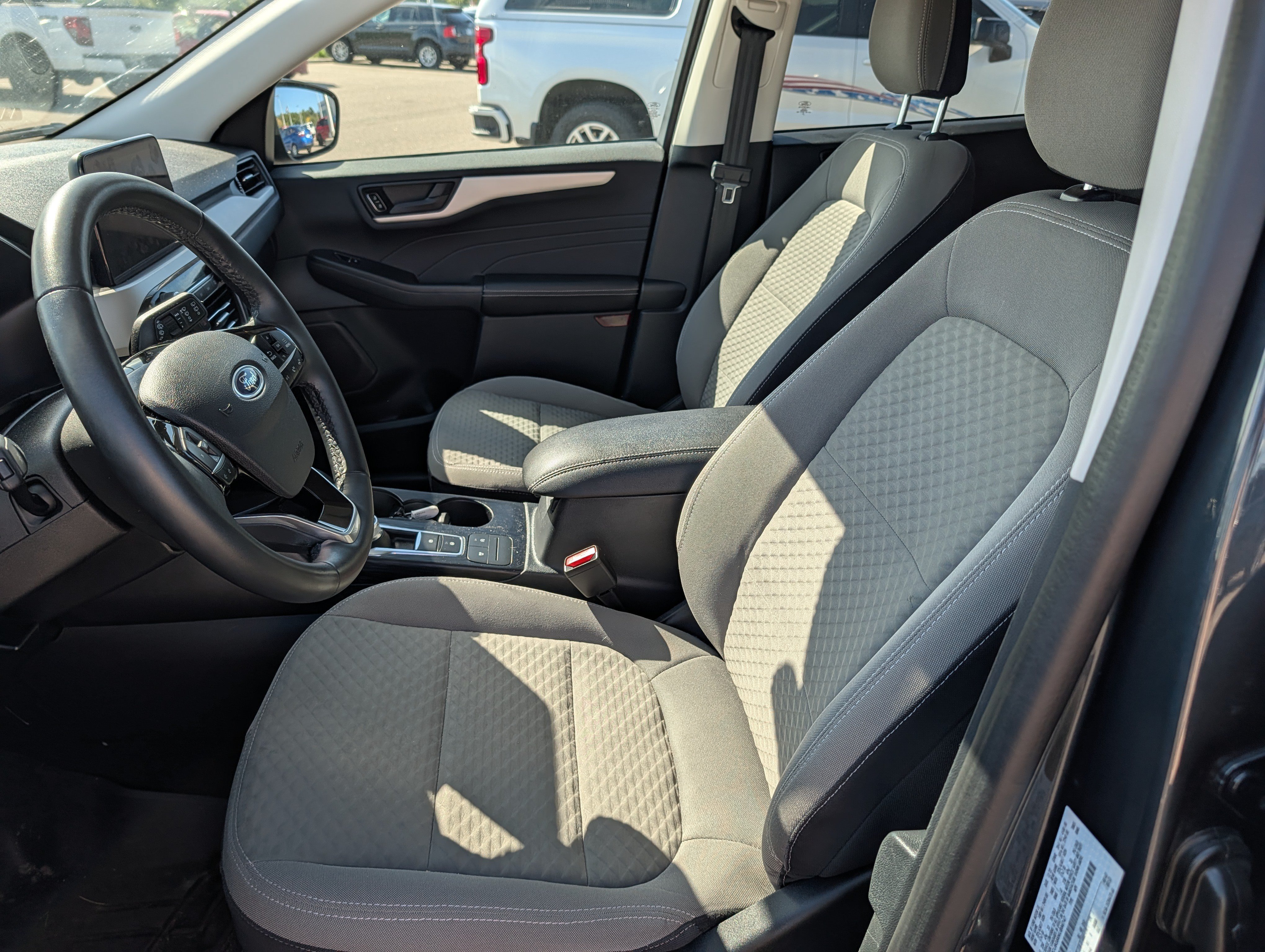 Used 2022 Ford Escape SE w/ Convenience Package AWD/4WD image 8