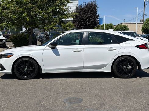 Used 2023 Honda Civic Sport image 7