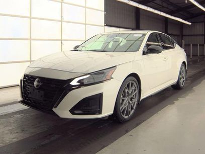 Used 2024 Nissan Altima 2.0 SR