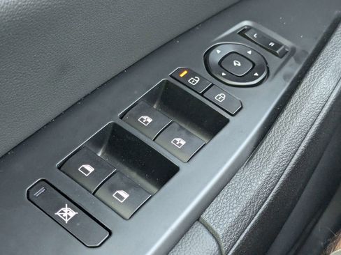 Used 2026 Kia Sportage SX FWD image 30