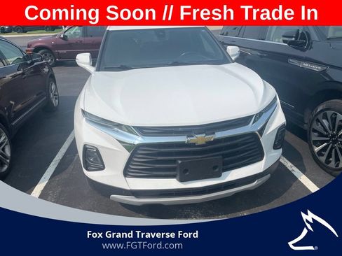 Used 2022 Chevrolet Blazer LT AWD/4WD image 1