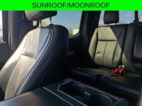 Used 2022 Ford F350 Lariat w/ Black Appearance Package image 18