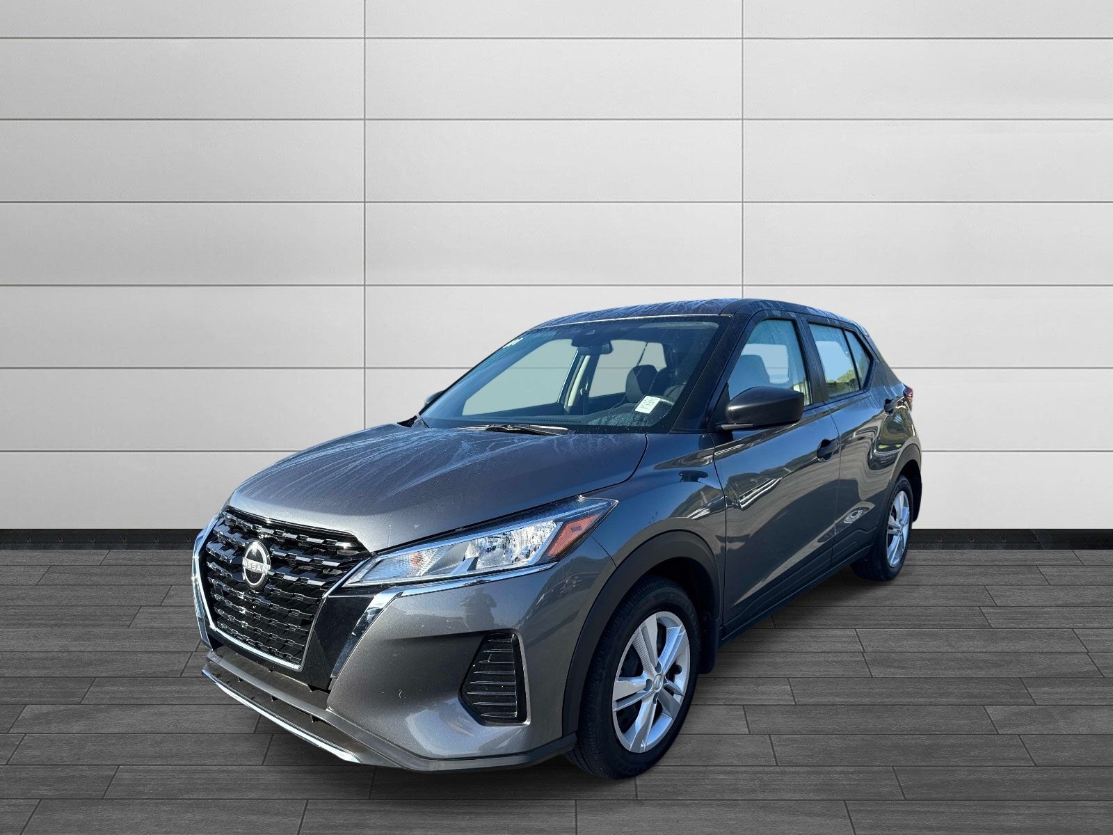 Used 2025 Nissan Kicks Play S FWD image 7