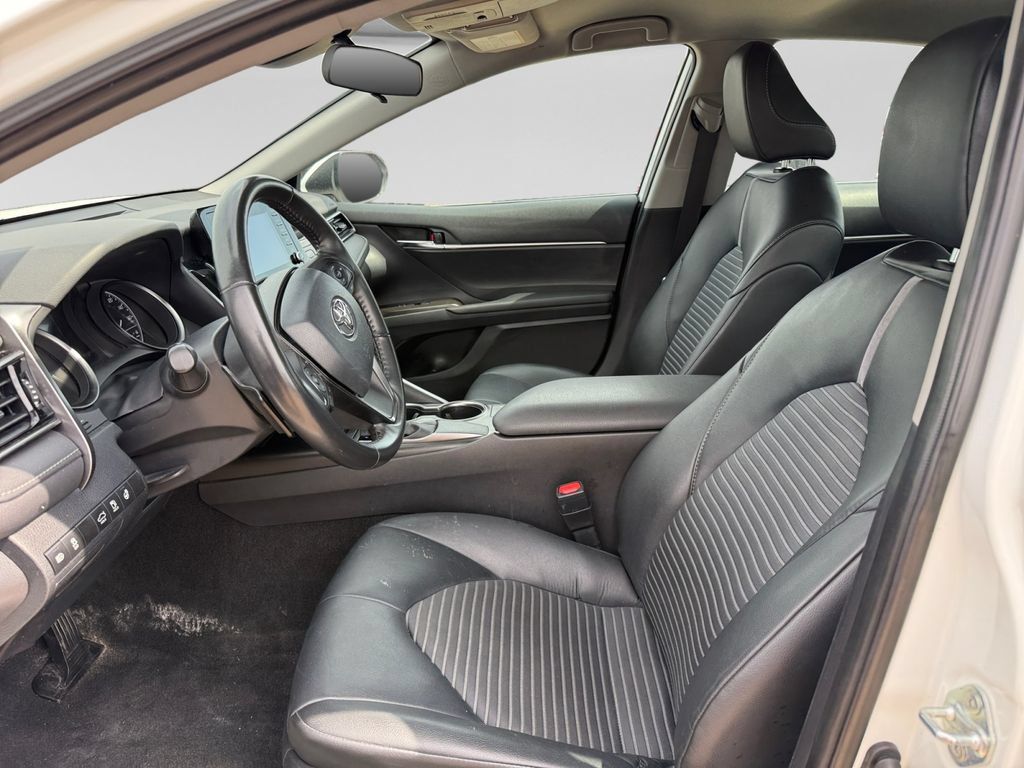 Used 2024 Toyota Camry SE FWD image 21