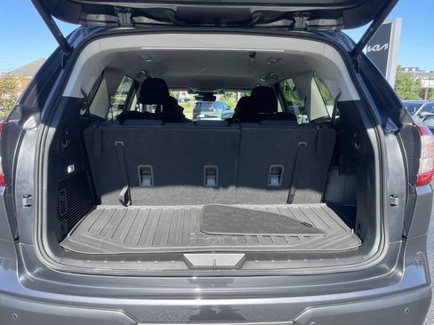 Certified 2025 Subaru Ascent Premium w/ Popular Package #2 AWD/4WD image 37