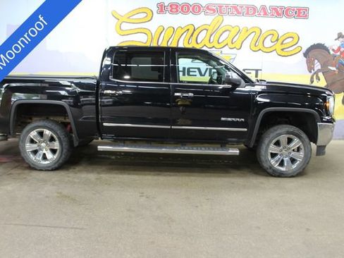 Used 2018 GMC Sierra 1500 SLT AWD/4WD image 1