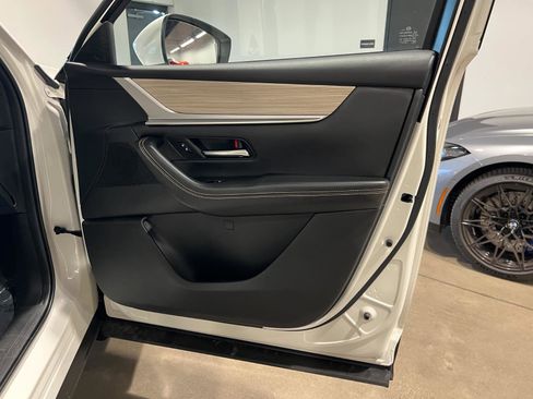 Used 2025 MAZDA CX-90 Plug-In Hybrid w/ Preferred image 43