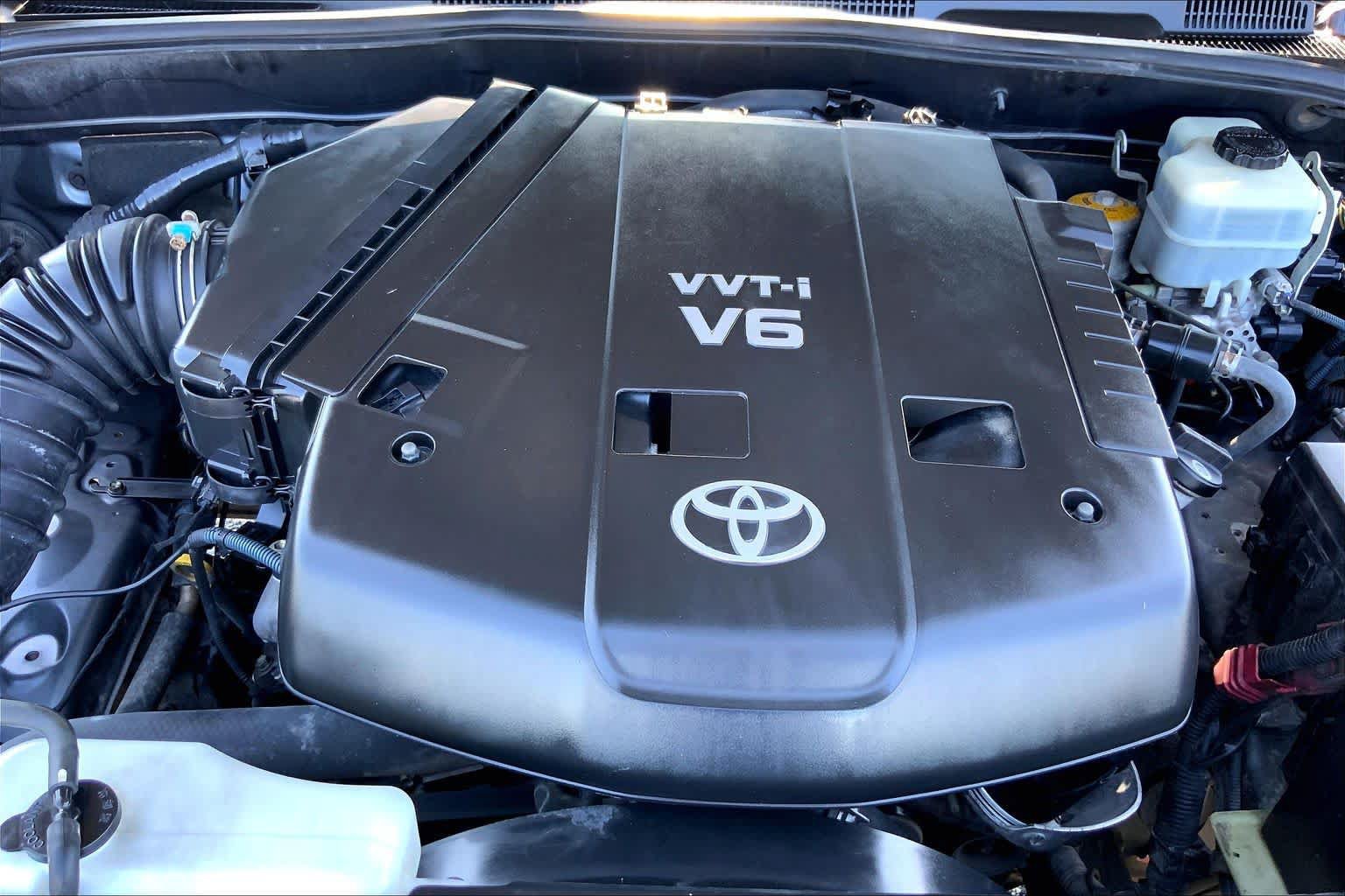 Used 2008 Toyota 4Runner SR5 RWD image 30