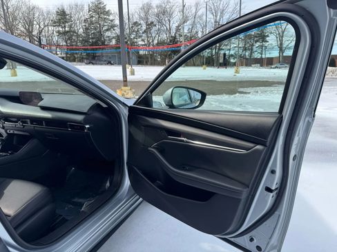 Used 2019 MAZDA MAZDA3 AWD Sedan image 17