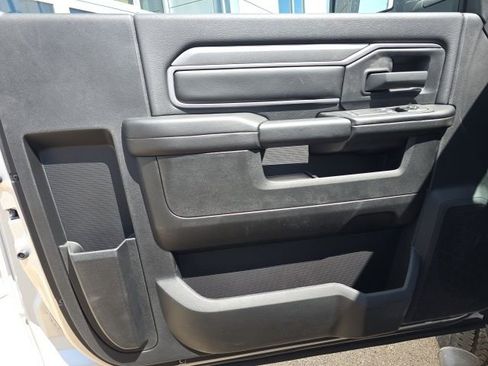 New 2026 RAM 2500 Tradesman AWD/4WD image 9