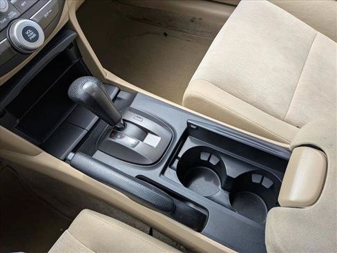 Used 2010 Honda Accord LX-P image 11