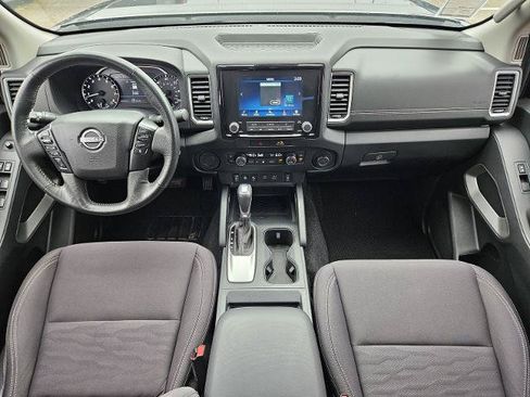 Certified 2022 Nissan Frontier SV RWD image 13