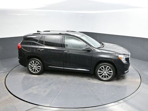 Used 2023 GMC Terrain Denali w/ Denali Premium Package image 50