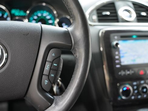 Used 2017 Buick Enclave Premium image 15