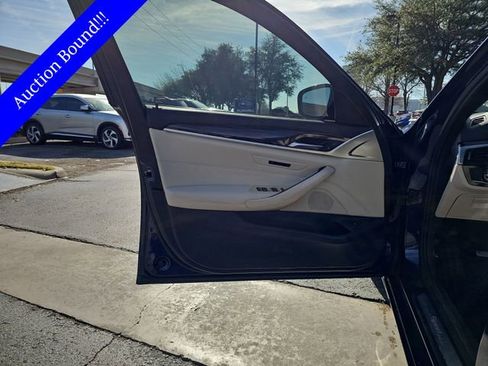 Used 2019 BMW 530i w/ Convenience Package image 10