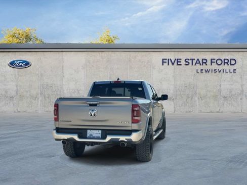 Used 2019 RAM 1500 Laramie AWD/4WD image 7