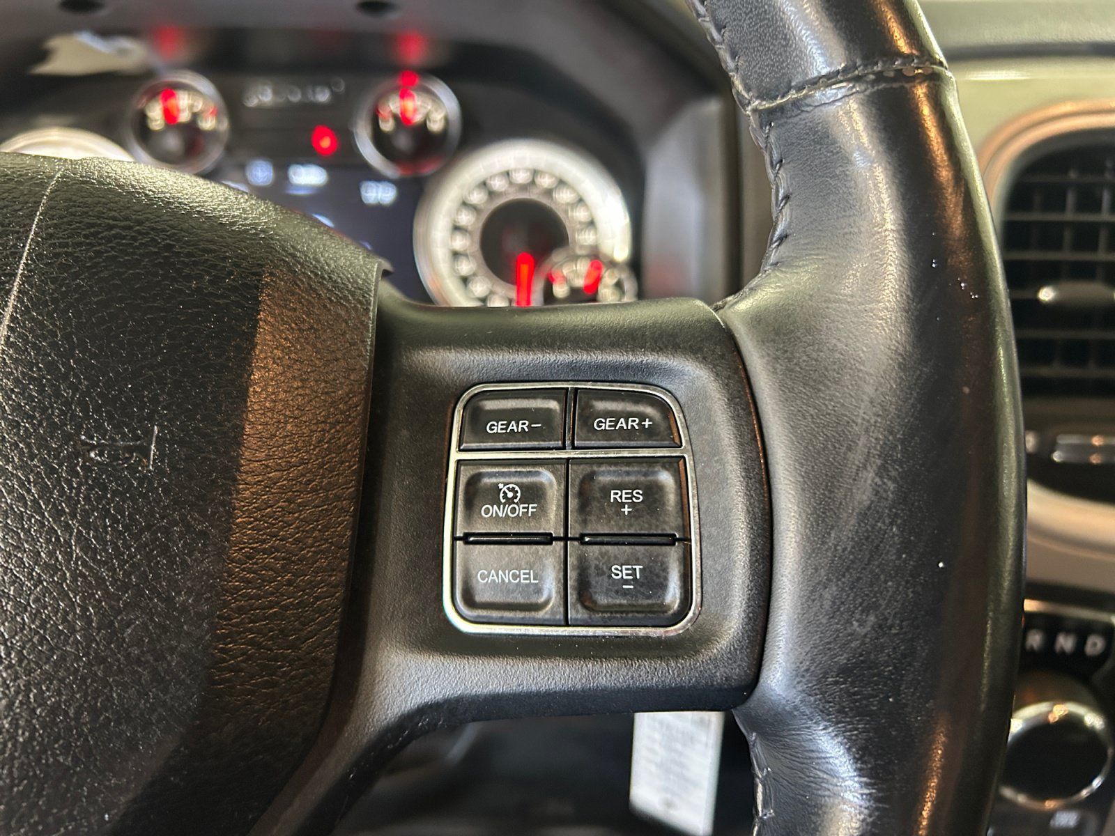 Used 2017 RAM 1500 Big Horn AWD/4WD image 21