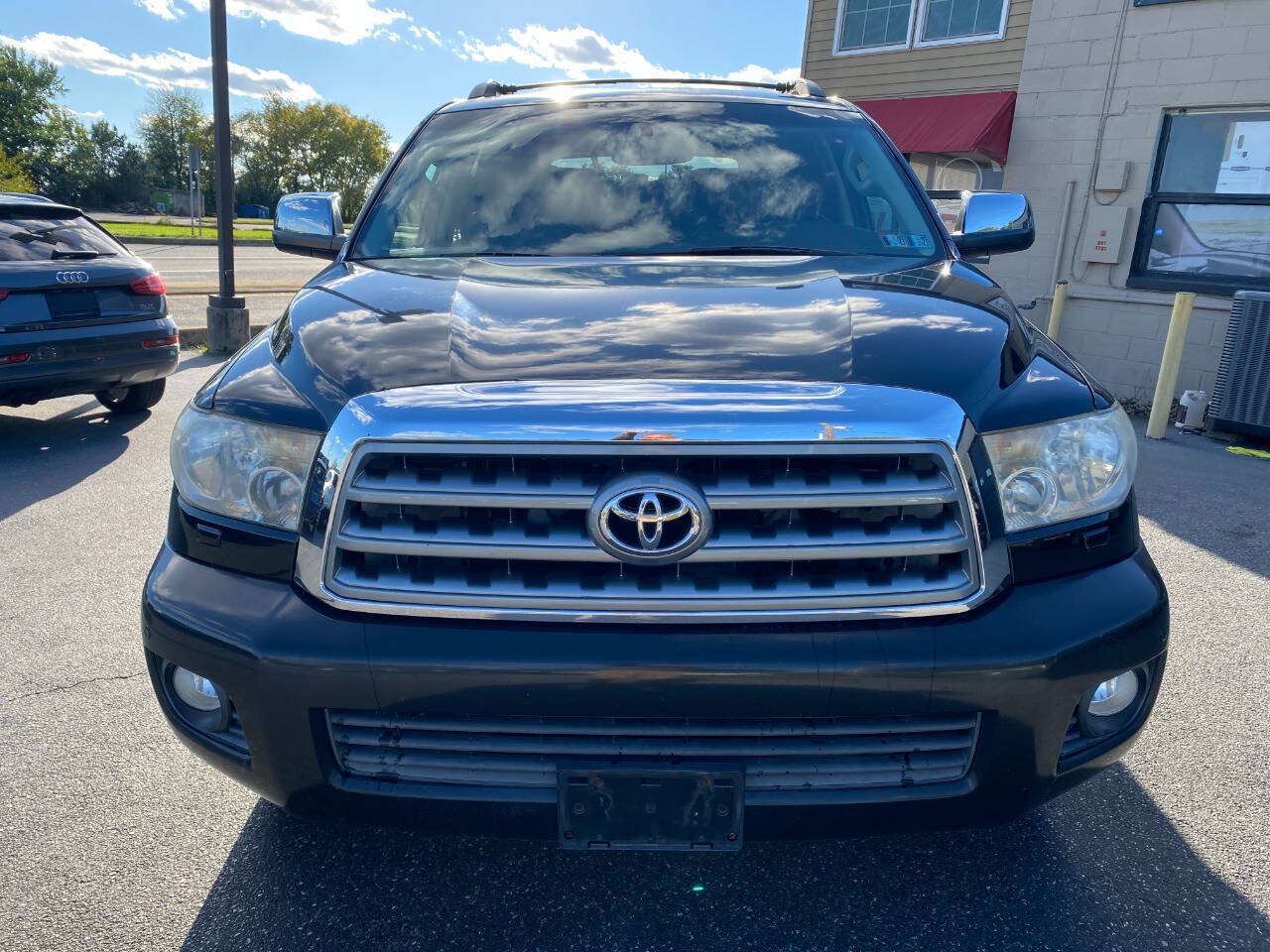 Used 2012 Toyota Sequoia Limited AWD/4WD image 8