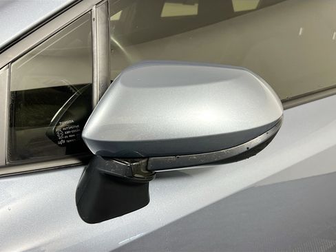 Used 2025 Toyota Corolla LE FWD image 12