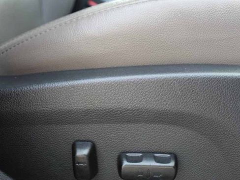 Used 2017 Hyundai Santa Fe Sport AWD/4WD image 33